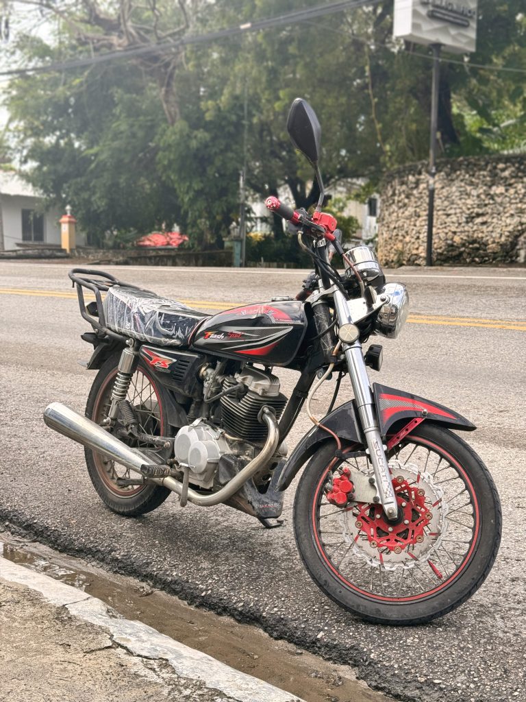 SUCATI 200cc rental motorcycle in the Cabarete, Dominican Republic